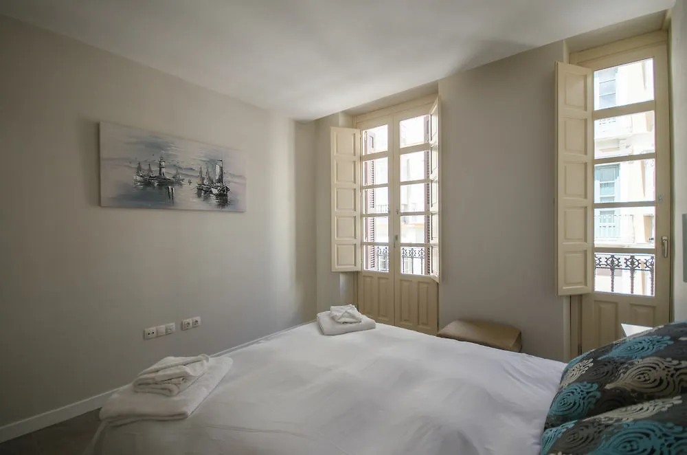 *** فندق Pinar Apartments مالقة إسبانيا