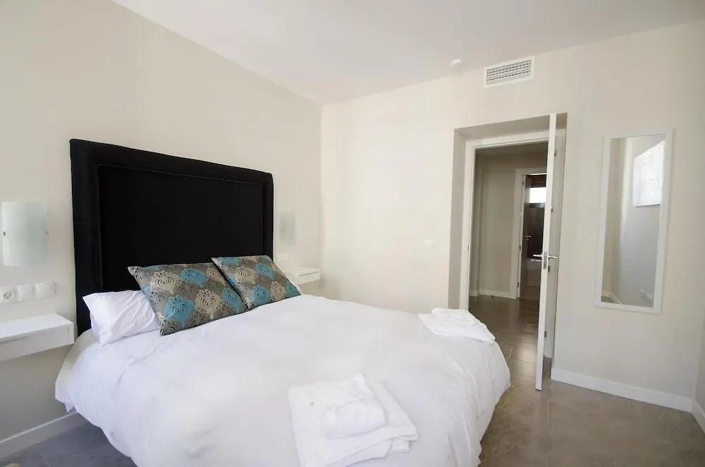 Pinar Apartments マラガ